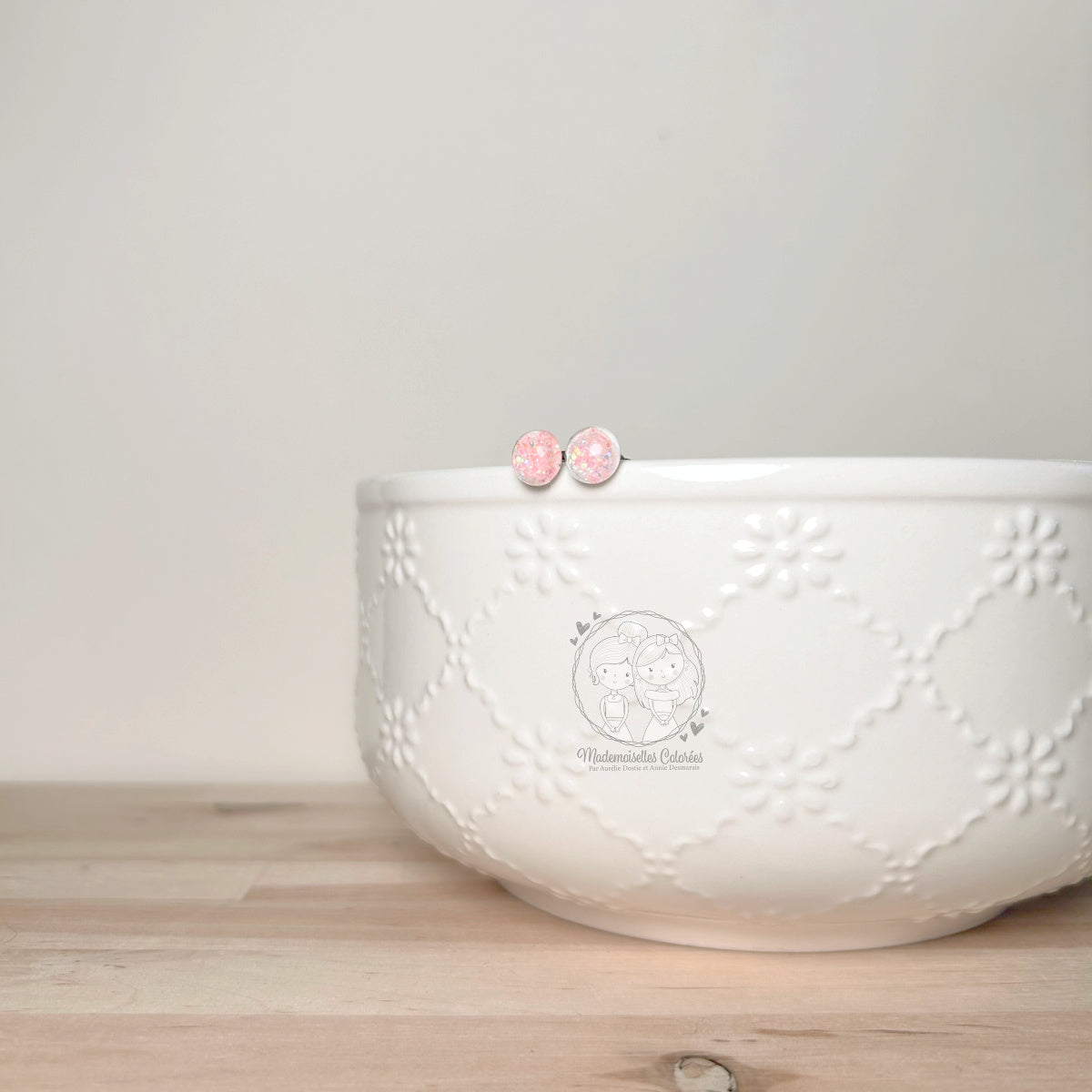 Boucles d'oreilles Clous roses paillettes