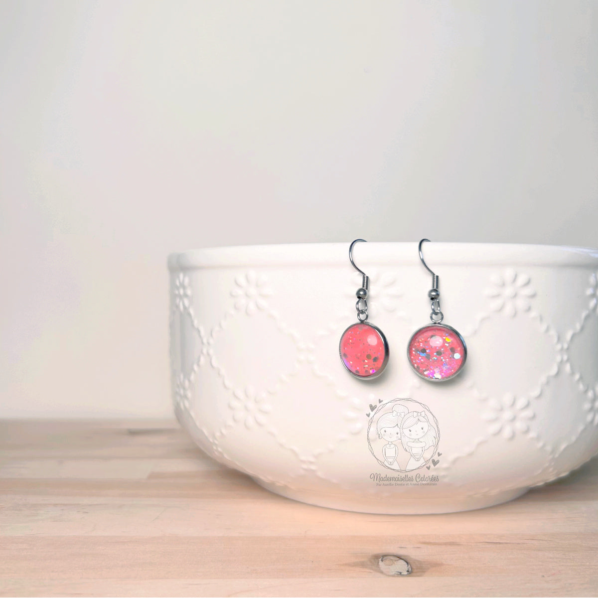 Boucles d'oreilles Pendantes roses paillettées