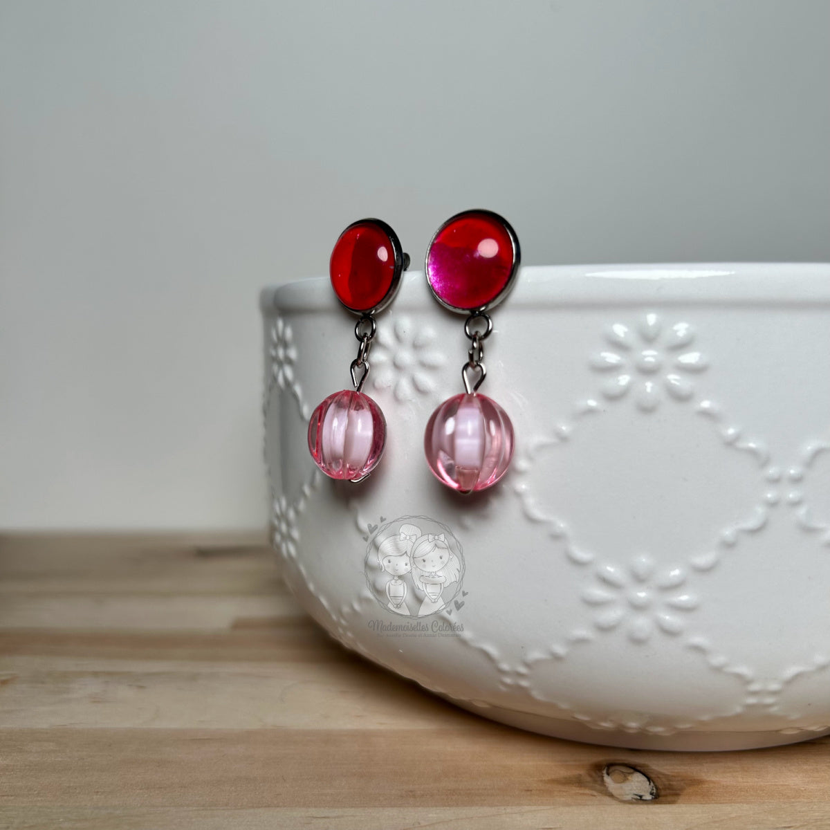 Boucle d'oreille pendante Rose